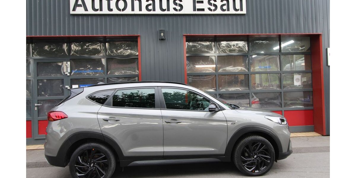 Hyundai TUCSON 98.500 km 18.950 &euro; Schloß Holte 33758