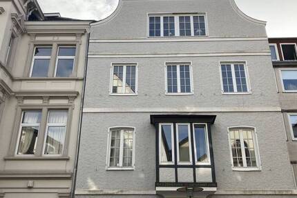 Wohnung Detmold Innenstadt - 2 Zimmer, 94 m&sup2;, 795&euro; | Angebot:21197068