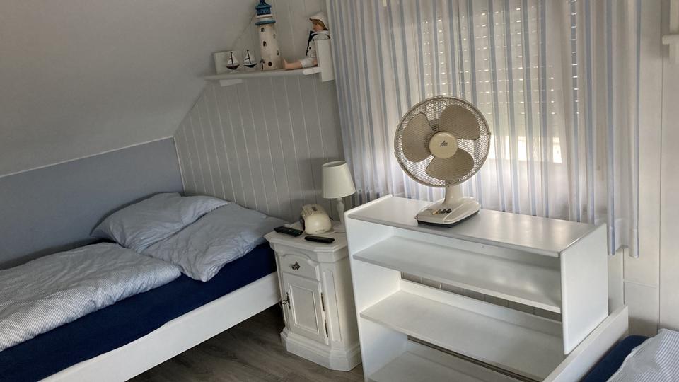 Dachgeschoßwohnung Hövelhof - 2 Zimmer, 55 m&sup2;, 980&euro; | Angebot:26165958