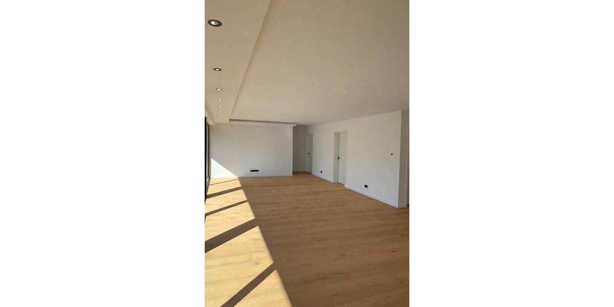 Erdgeschoßwohnung Detmold Hiddesen - 3 Zimmer, 137 m&sup2;, 499.000&euro; | Angebot:27050033