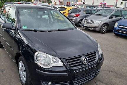 VW Polo 184.000 km 2.999 € Paderborn 33100