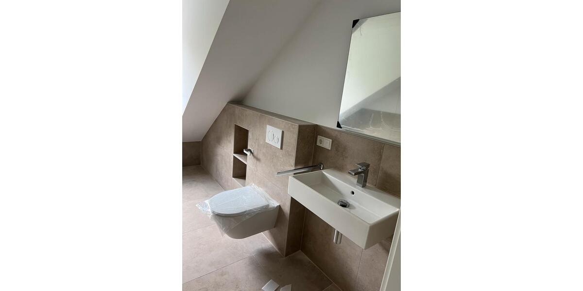 Etagenwohnung Salzkotten - 2 Zimmer, 72 m&sup2;, 890&euro; | Angebot:25764243