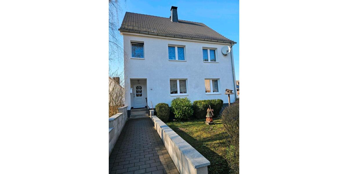 Einfamilienhaus Marsberg - 310.000&euro; | Angebot:26739372