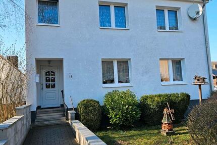 Haus Marsberg - 310.000&euro; | Angebot:26739372