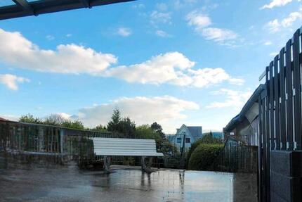 Haus Detmold - 5 Zimmer, 105 m&sup2;, 1.350&euro; | Angebot:27615037