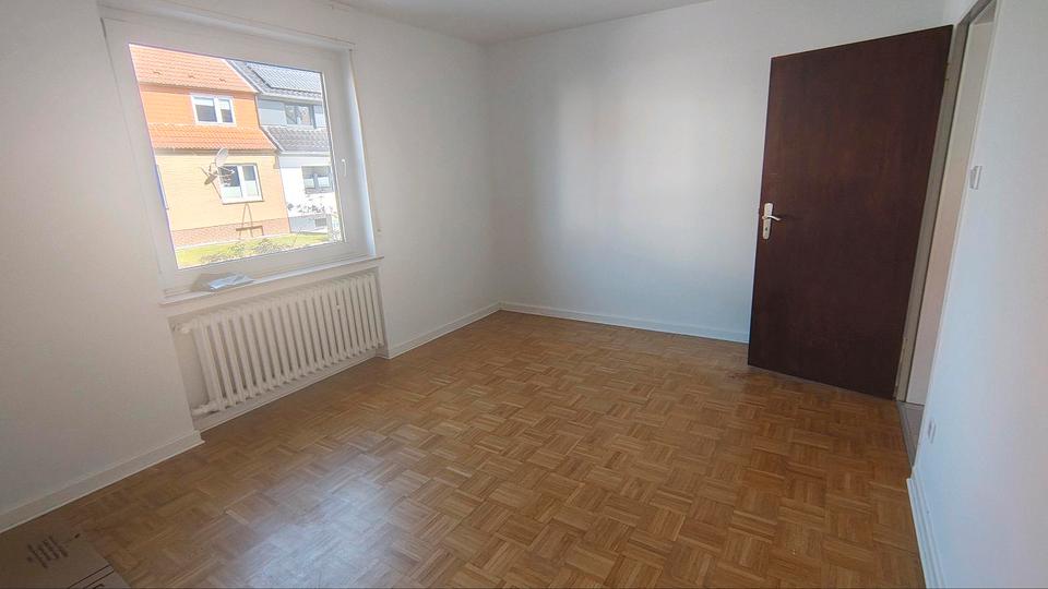 Erdgeschoßwohnung Paderborn Neuenbeken - 4 Zimmer, 87 m&sup2;, 1.250&euro; | Angebot:26383002