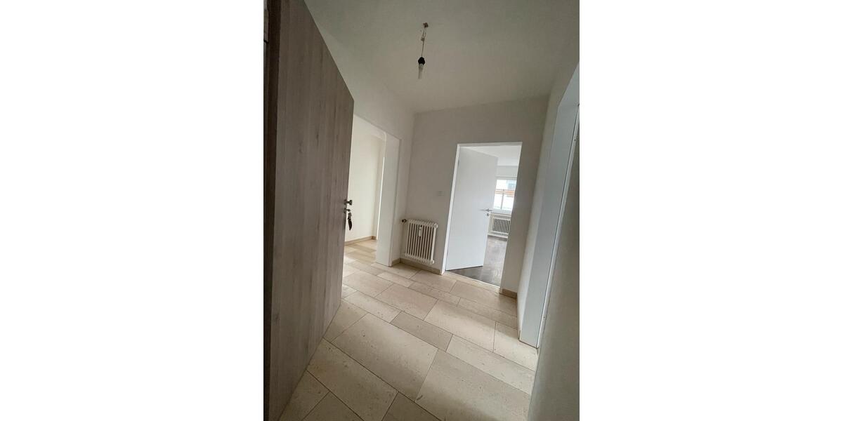 Erdgeschoßwohnung Lippstadt Garfeln - 3 Zimmer, 75 m&sup2;, 750&euro; | Angebot:25580250