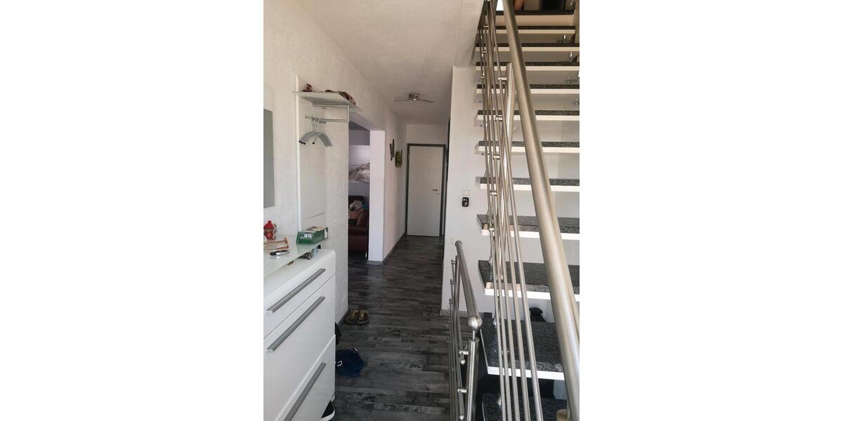 Einfamilienhaus Bad Driburg - 5 Zimmer, 120 m&sup2;, 190.000&euro; | Angebot:27225164