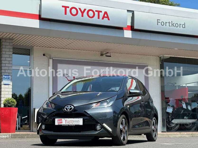 Toyota Aygo 13.980 km 11.980 € Bielefeld 33689