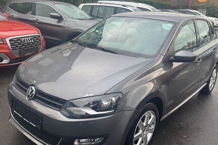 VW Polo 152.000 km 3.699 € Paderborn 33100
