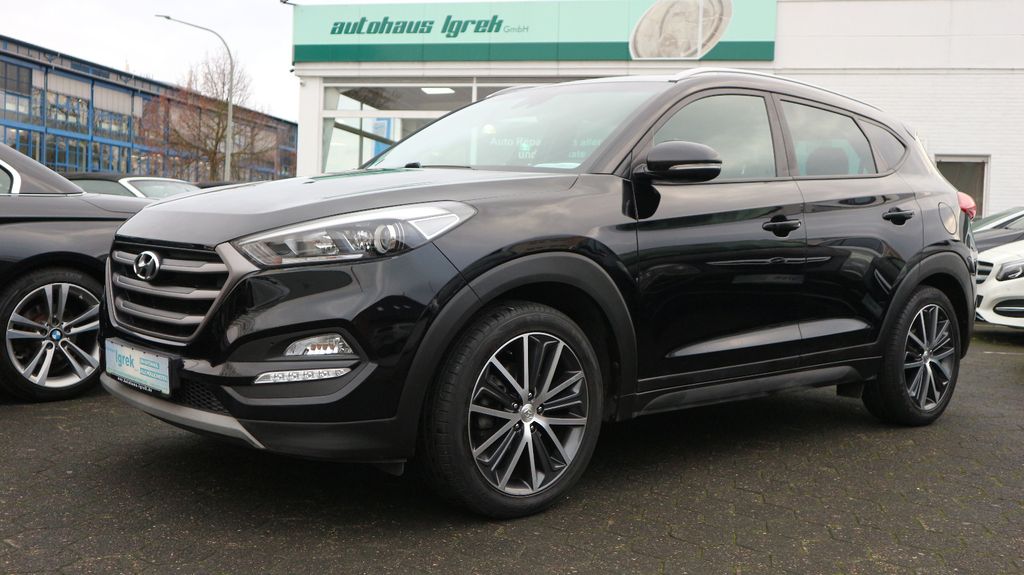 Hyundai TUCSON 74.134 km 17.990 &euro; Paderborn Schloß-Neuhaus 33104