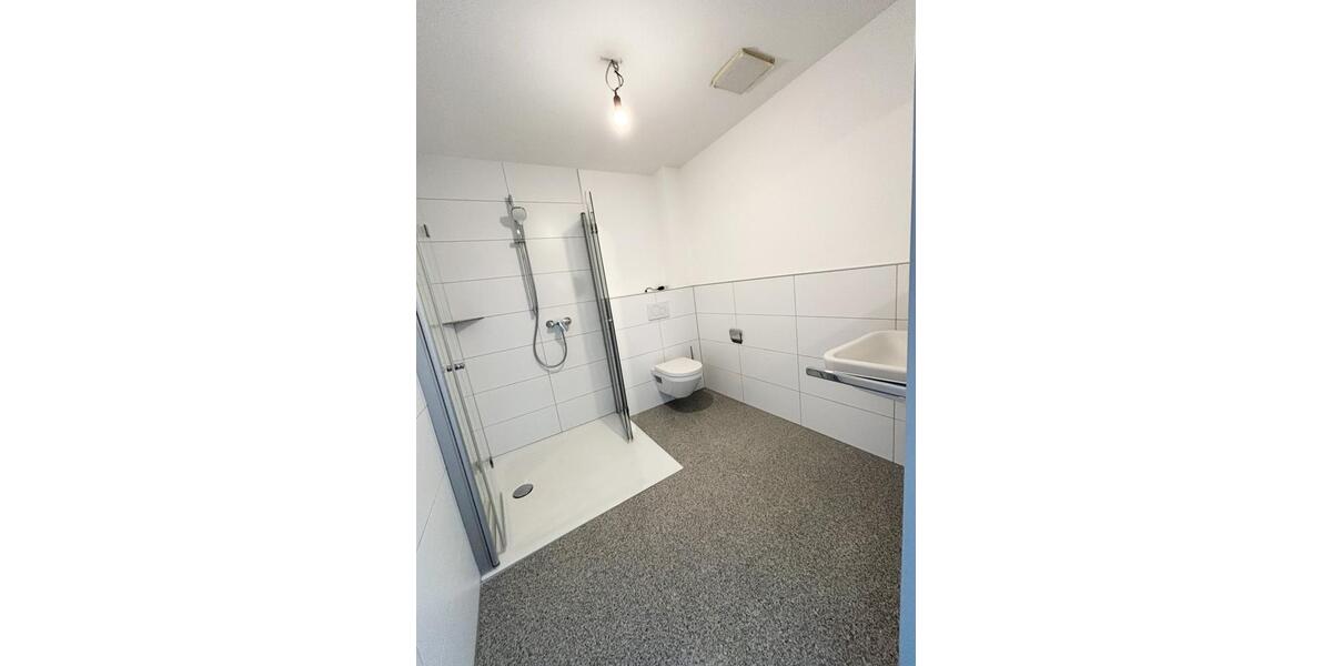 Dachgeschoßwohnung Steinheim - 2 Zimmer, 55 m&sup2;, 330&euro; | Angebot:25807081