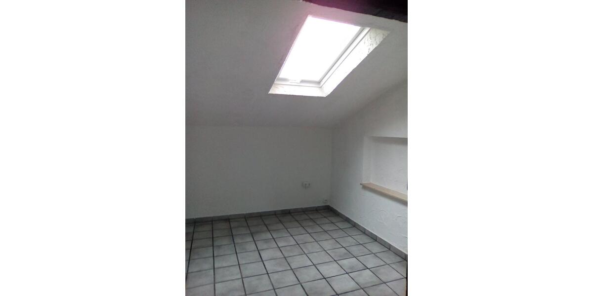 Einfamilienhaus Verl - 6 Zimmer, 141 m&sup2;, 850&euro; | Angebot:25755296