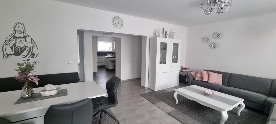 Mehrfamilienhaus, Wohnhaus Paderborn - 6 Zimmer, 170 m&sup2;, 1.770&euro; | Angebot:25219535