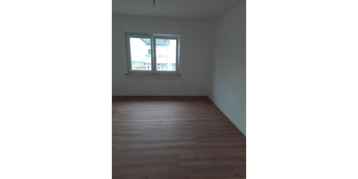 Etagenwohnung Delbrück - 4 Zimmer, 71 m&sup2;, 625&euro; | Angebot:27609102