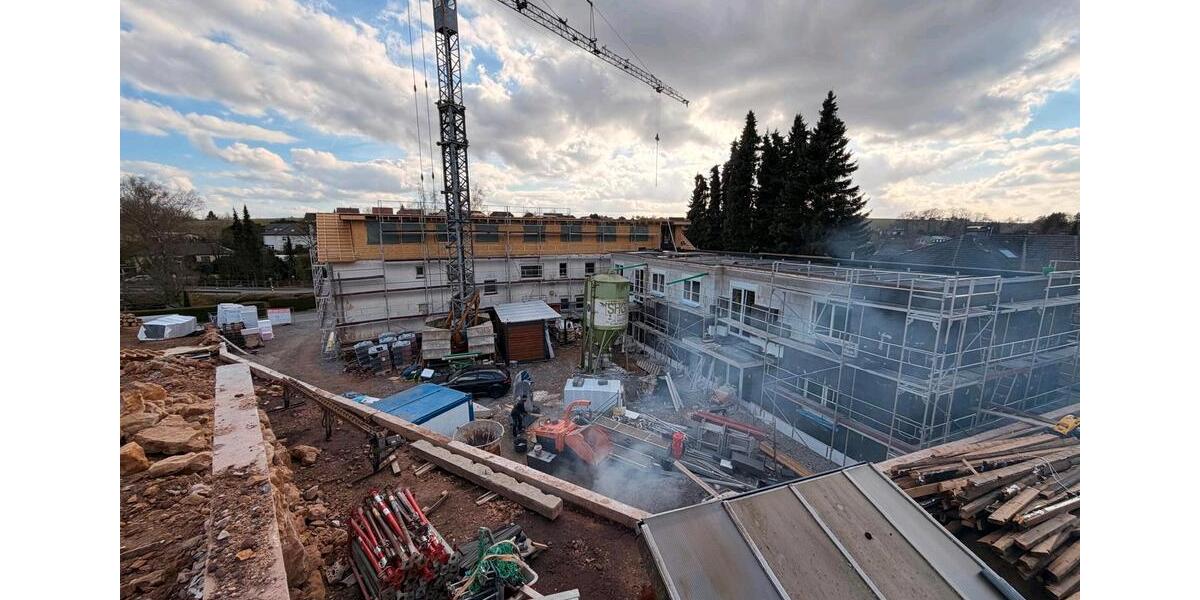 Etagenwohnung Altenbeken - 2 Zimmer, 75 m&sup2;, 9&euro; | Angebot:25904683