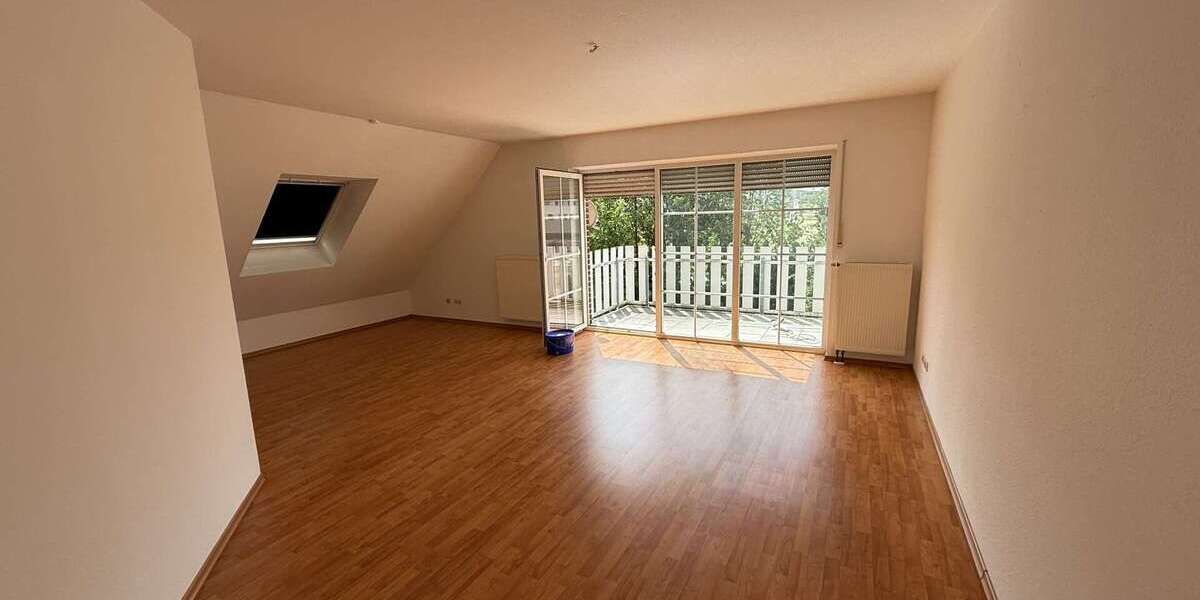 Etagenwohnung Paderborn Neuenbeken - 2 Zimmer, 81 m&sup2;, 225.000&euro; | Angebot:24728943