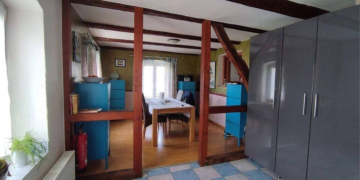 Mehrfamilienhaus, Wohnhaus Horn-Bad Meinberg Belle - 6 Zimmer, 232 m&sup2;, 195.000&euro; | Angebot:26724850
