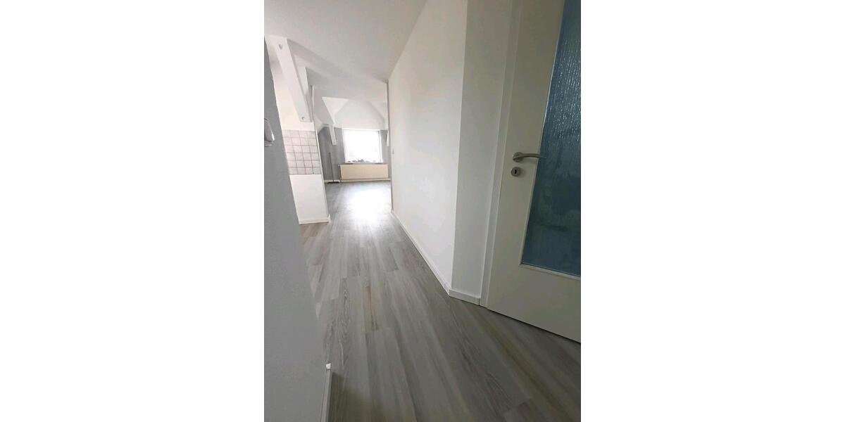 Dachgeschoßwohnung Paderborn Neuenbeken - 1 Zimmer, 55 m&sup2;, 525&euro; | Angebot:27611972