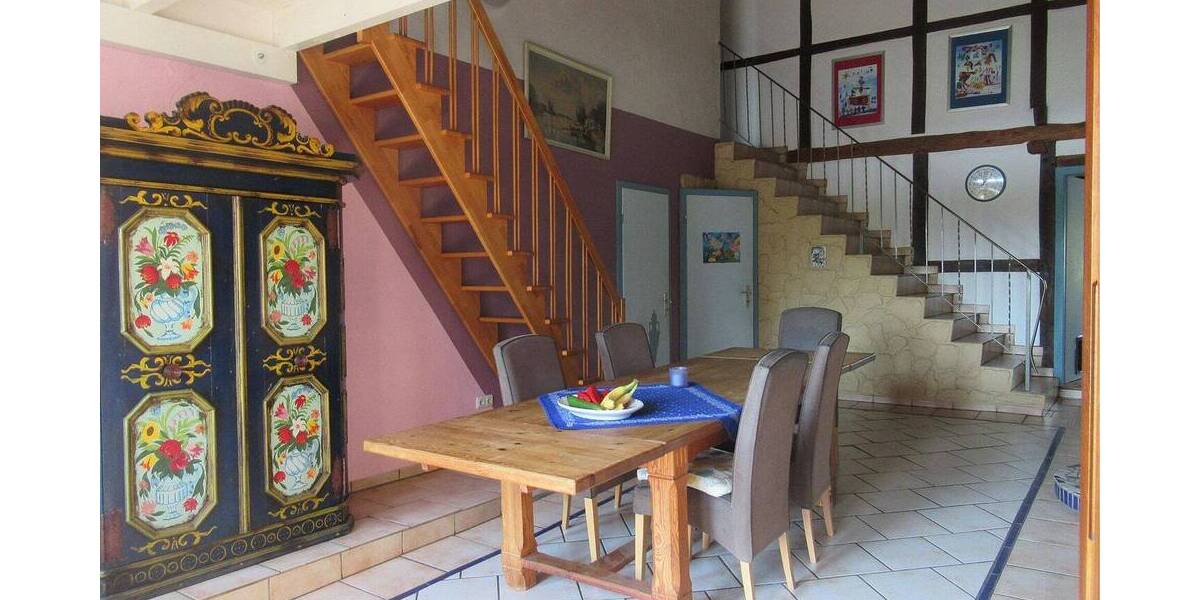 Mehrfamilienhaus, Wohnhaus Horn-Bad Meinberg Belle - 6 Zimmer, 232 m&sup2;, 195.000&euro; | Angebot:26724850