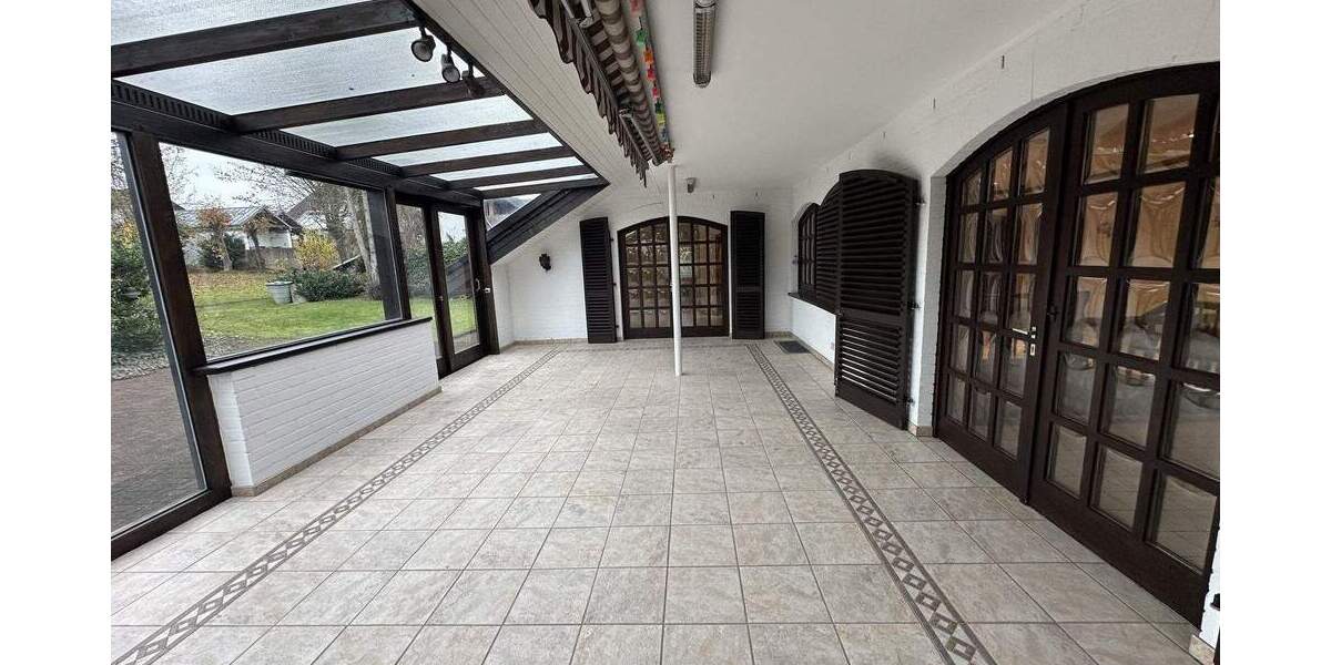 Einfamilienhaus Steinheim - 6 Zimmer, 262 m&sup2;, 350.000&euro; | Angebot:25687039