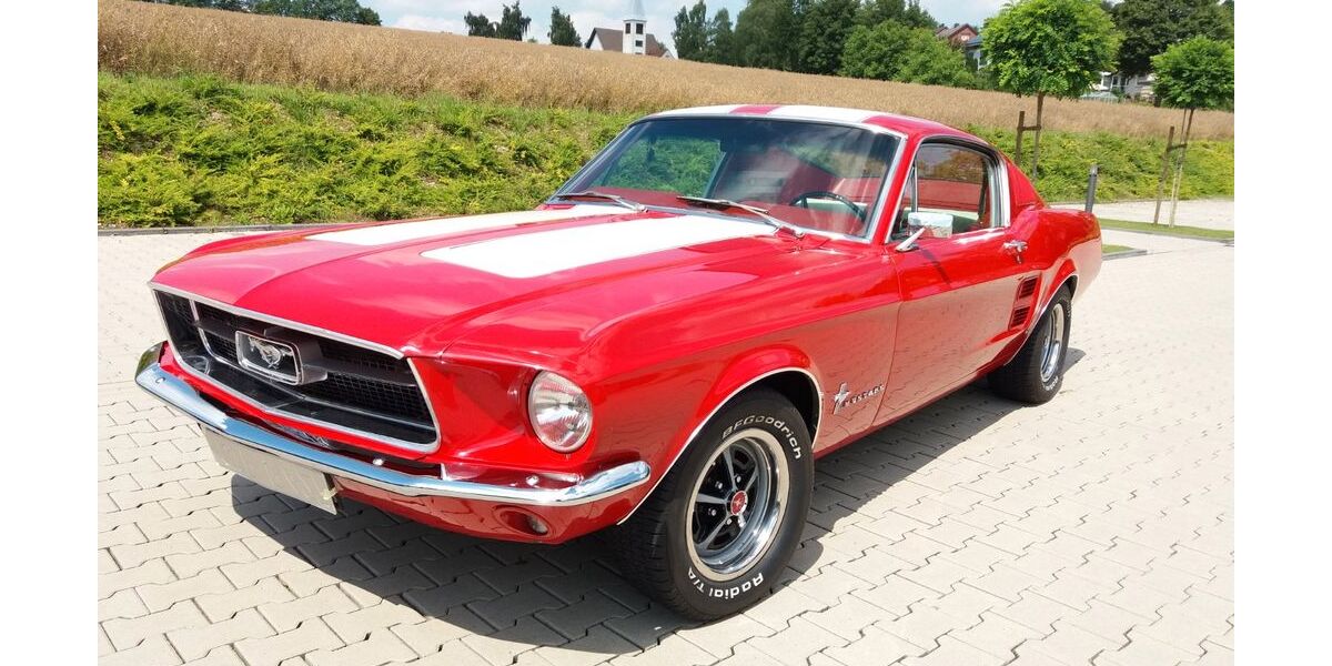Ford Mustang 99.999 km 67.890 &euro; Marsberg 34431