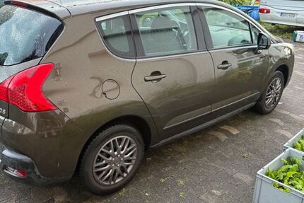 Peugeot 3008 148.000 km 4.750 € Rüthen 59602