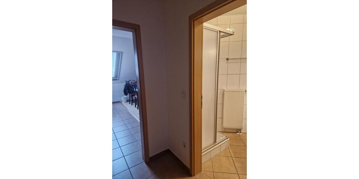 Dachgeschoßwohnung Paderborn Univiertel - 2 Zimmer, 42 m&sup2;, 390&euro; | Angebot:25396077