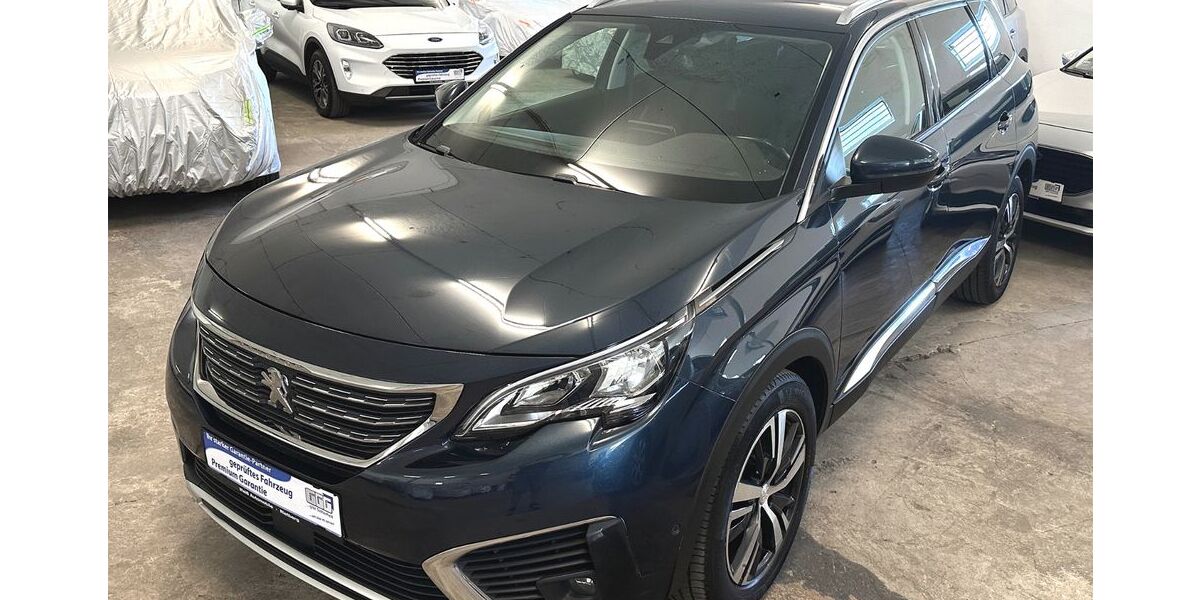 Peugeot 5008 98.000 km 13.990 &euro; Rietberg 33397