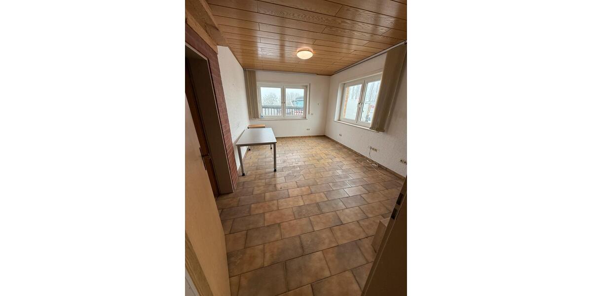 Gewerbeobjekt Nieheim - 350&euro; | Angebot:18900823