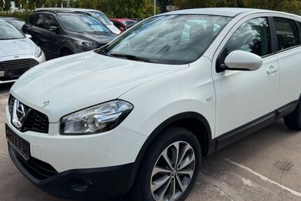 Nissan Qashqai 168.000 km 4.950 &euro; Detmold 32758