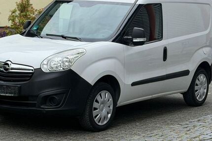 Opel Combo 77.000 km 4.999 &euro; Paderborn 33100
