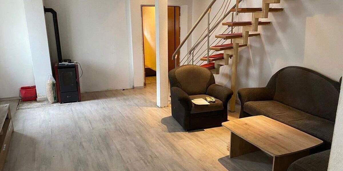 Doppelhaushälfte Steinheim - 5 Zimmer, 91 m&sup2;, 125.000&euro; | Angebot:25805197