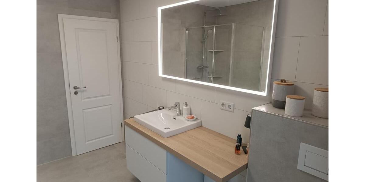 Dachgeschoßwohnung Oerlinghausen - 3 Zimmer, 90 m&sup2;, 260.000&euro; | Angebot:25632637