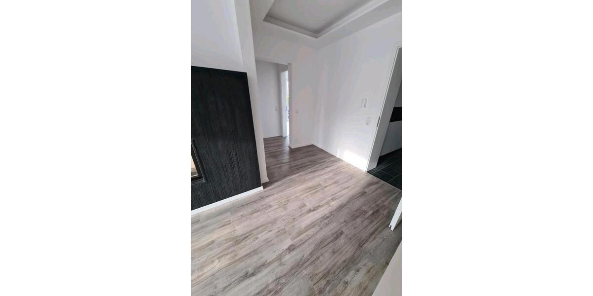 Erdgeschoßwohnung Geseke - 3 Zimmer, 92 m&sup2;, 1.300&euro; | Angebot:26237054
