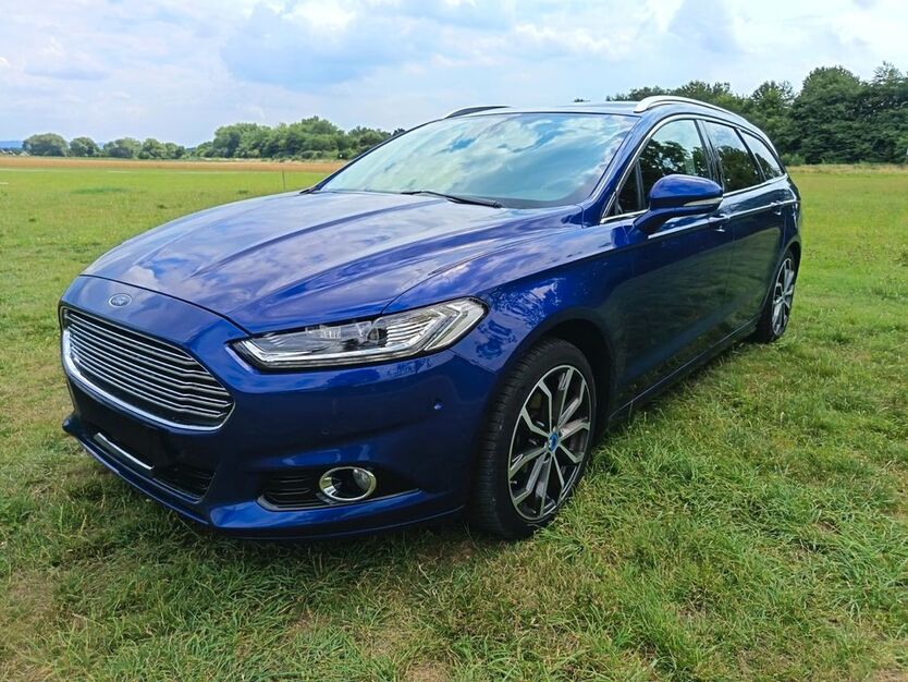 Ford Mondeo 153.000 km 10.900 € Lage 32791