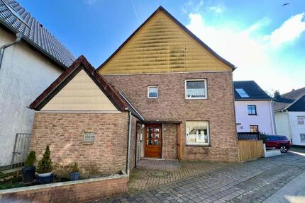 Solides 5-Zimmer-Einfamilienhaus in Steinheim,optional mit Garten 5 zimmer