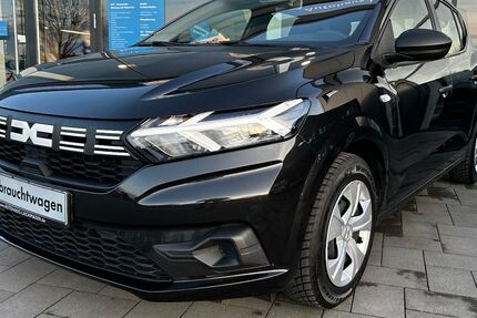 Dacia Sandero 19.850 km 13.990 &euro; Salzkotten 33154