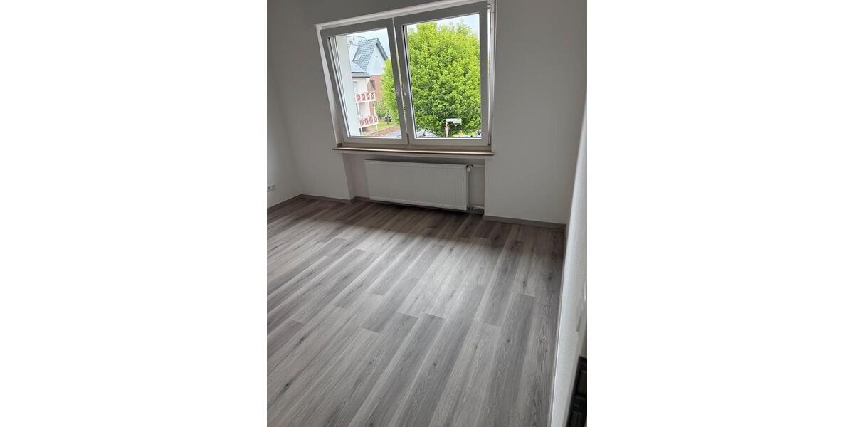 Etagenwohnung Paderborn - 2 Zimmer, 65 m&sup2;, 770&euro; | Angebot:26524880