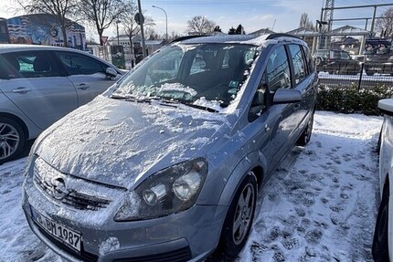 Opel Zafira 230.000 km 2.700 &euro; Paderborn 33104