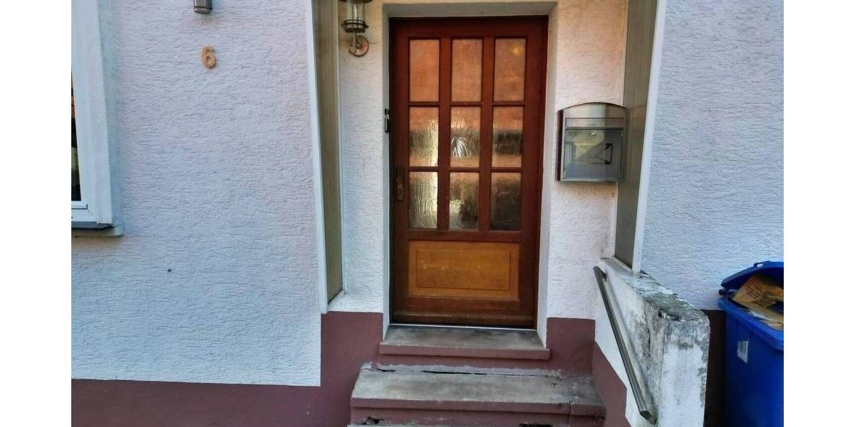 Einfamilienhaus mit großem Garten 6 zimmer