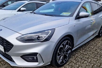 Ford Focus 44.652 km 19.695 € Rheda-Wiedenbrück 33378