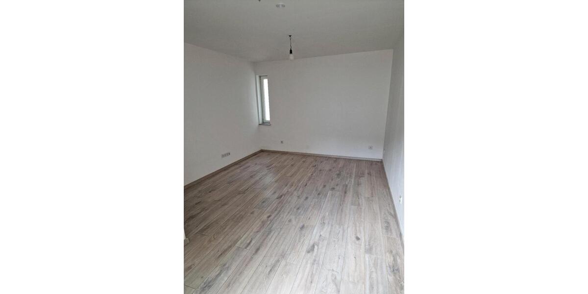 Erdgeschoßwohnung Brakel - 2 Zimmer, 65 m&sup2;, 700&euro; | Angebot:27609079