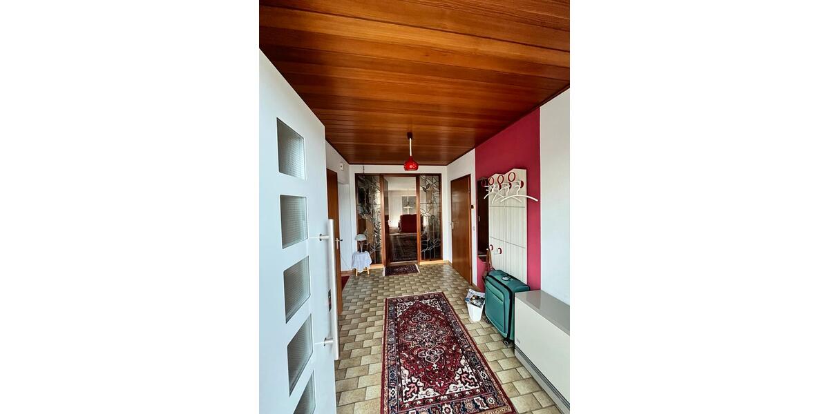 Bungalow Paderborn Elsen - 7 Zimmer, 140 m&sup2;, 1.400&euro; | Angebot:25236181