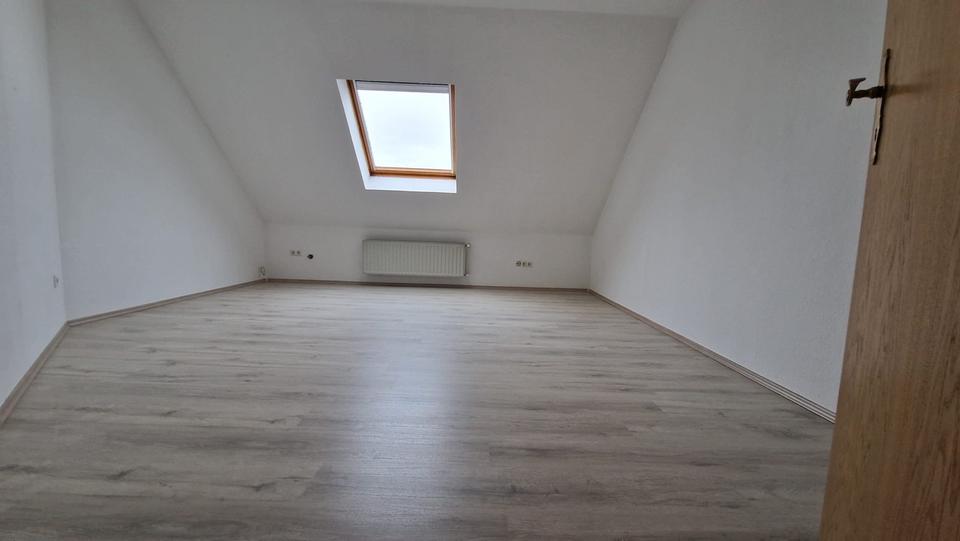 Etagenwohnung Paderborn Neuenbeken - 1 Zimmer, 20 m&sup2;, 227&euro; | Angebot:26651759