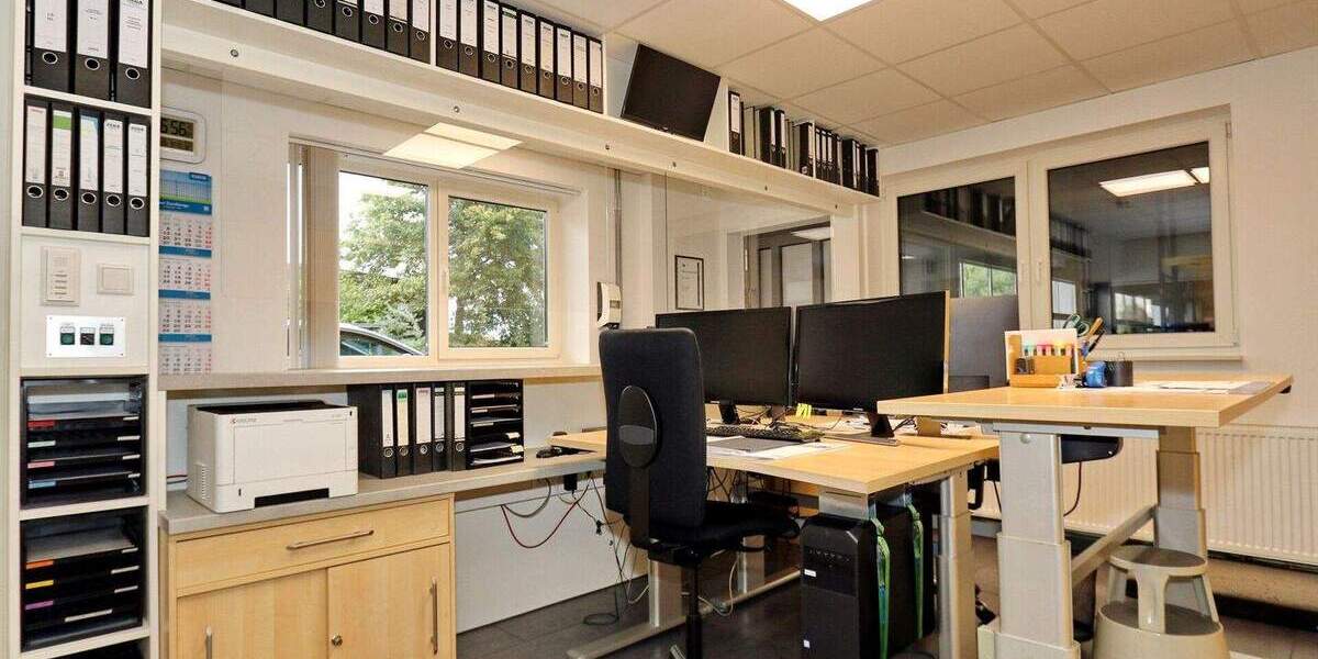 Gewerbeobjekt Salzkotten - 4.200.000&euro; | Angebot:25701945