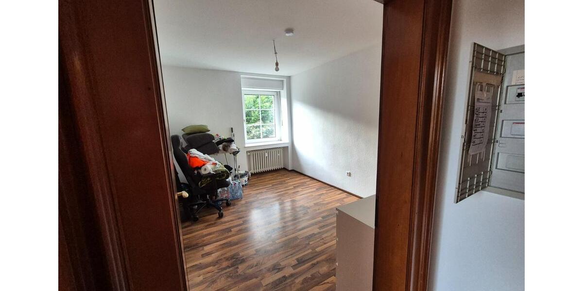 Erdgeschoßwohnung Steinheim - 1.5 Zimmer, 33 m&sup2;, 295&euro; | Angebot:25805499