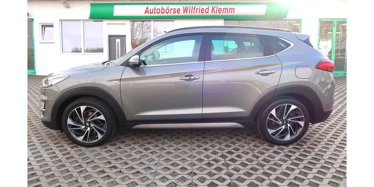 Hyundai TUCSON 147.000 km 17.550 &euro; Lichtenau 33165