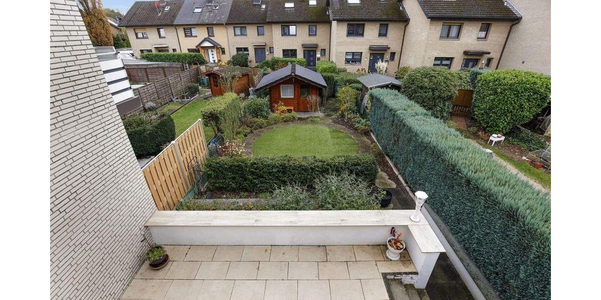 Reihenmittelhaus Bielefeld Sennestadt - 5 Zimmer, 108 m&sup2;, 330.000&euro; | Angebot:24779442