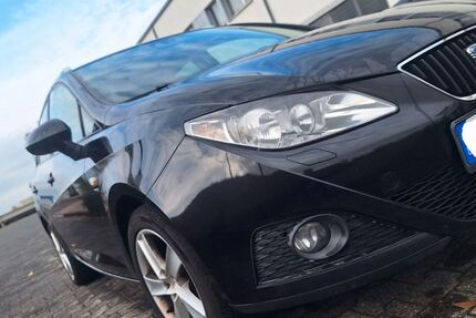 Seat Ibiza 91.000 km 4.599 € Paderborn 33100